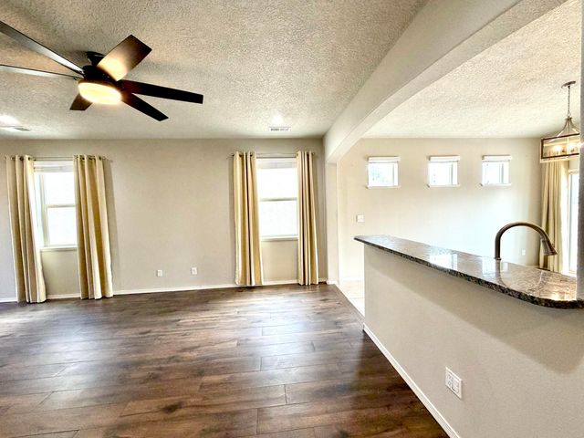 2707 Full Moon Court NE, Rio Rancho, NM 87144