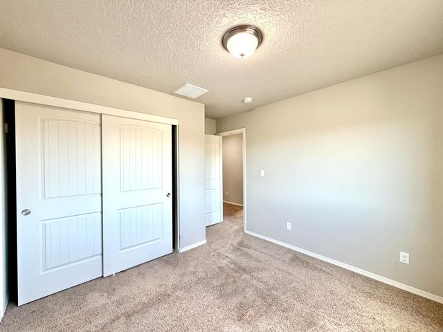 2707 Full Moon Court NE, Rio Rancho, NM 87144