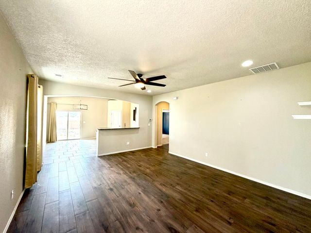 2707 Full Moon Court NE, Rio Rancho, NM 87144