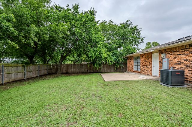 7108 Christie Lane, Dallas, TX 75249