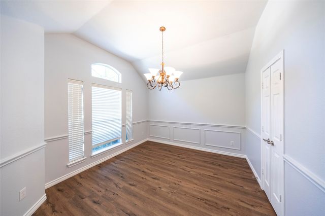 10706 Saint Annes Drive, Rowlett, TX 75089