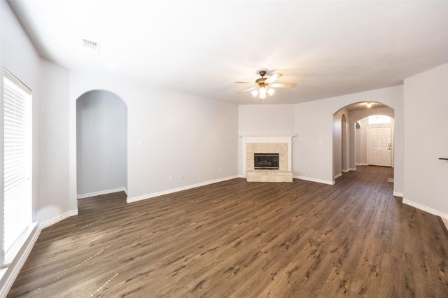 10706 Saint Annes Drive, Rowlett, TX 75089