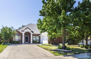 10706 Saint Annes Drive, Rowlett, TX 75089