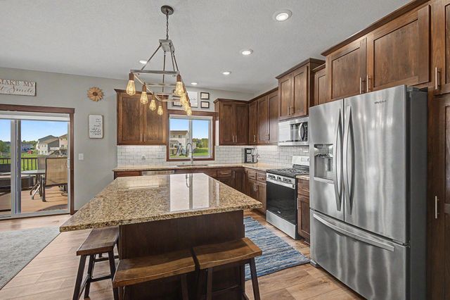 9847 Jordan Avenue NE, Hanover, MN 55341