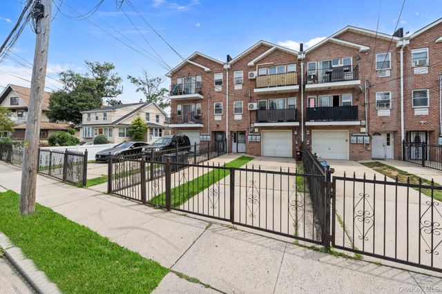 1076 Gipson Street, Far Rockaway, NY 11691