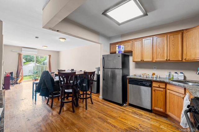 1076 Gipson Street, Far Rockaway, NY 11691