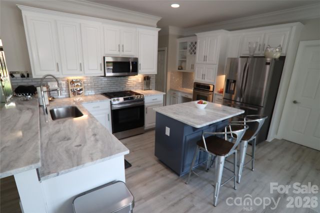 15537 Northstone Drive, Huntersville, NC 28078