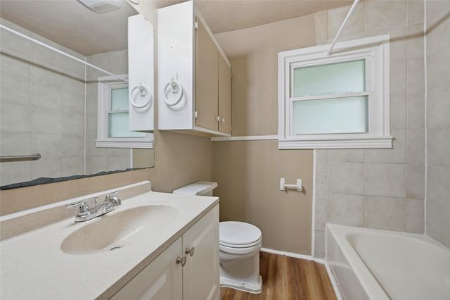 1701 W Elm Street, Denison, TX 75020
