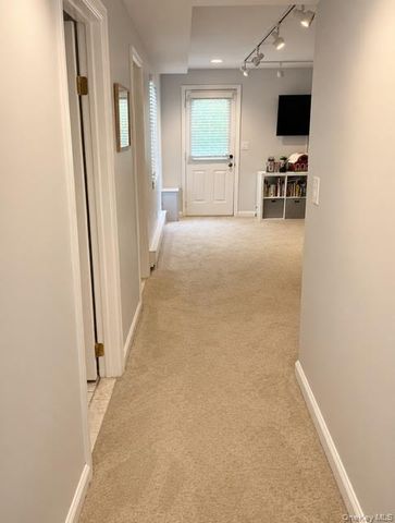 3001 Canterbury Way, Mount Kisco, NY 10549