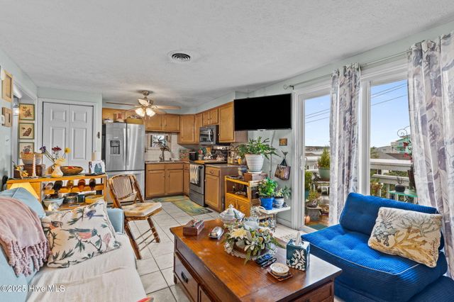 101 Seahorse Lane C1, Carolina Beach, NC 28428