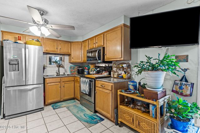 101 Seahorse Lane C1, Carolina Beach, NC 28428