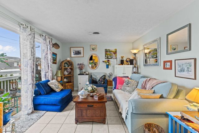 101 Seahorse Lane C1, Carolina Beach, NC 28428