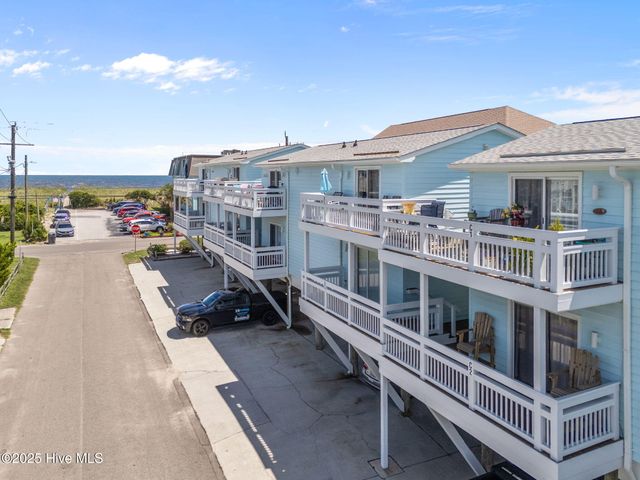 101 Seahorse Lane C1, Carolina Beach, NC 28428