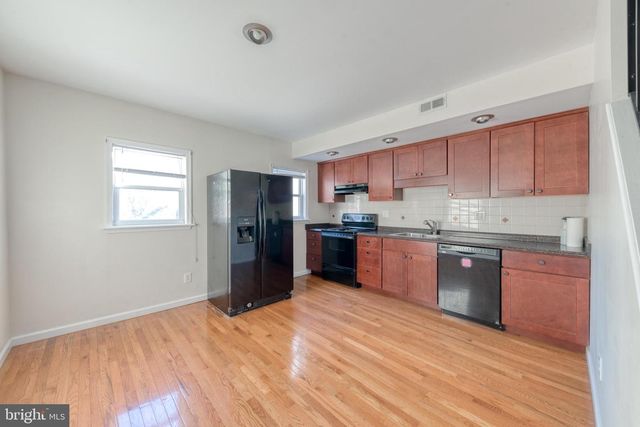 3821 ROLAND AVE, Baltimore, MD 21211