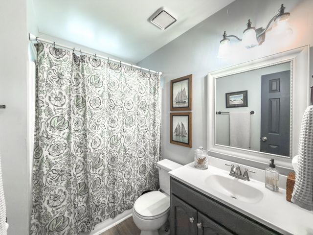 202 Gibbon Court, Summerville, SC 29485