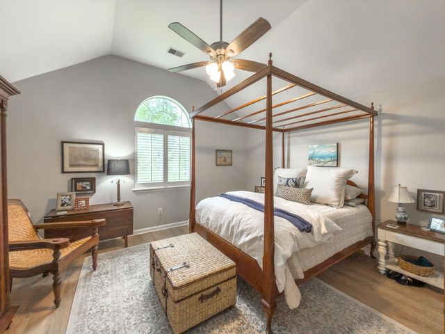 202 Gibbon Court, Summerville, SC 29485