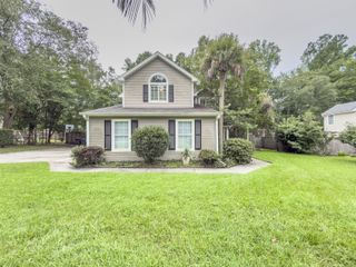 202 Gibbon Court, Summerville, SC 29485