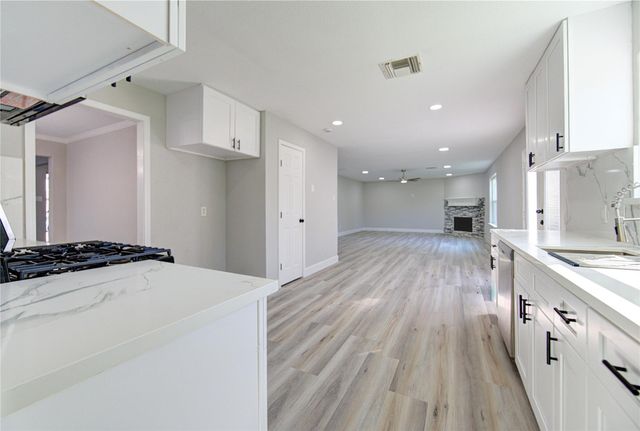 1831 Courtside Place Drive, Missouri City, TX 77489