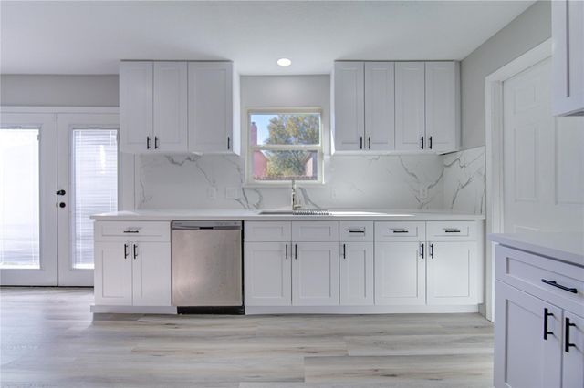 1831 Courtside Place Drive, Missouri City, TX 77489