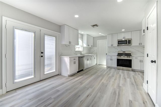 1831 Courtside Place Drive, Missouri City, TX 77489