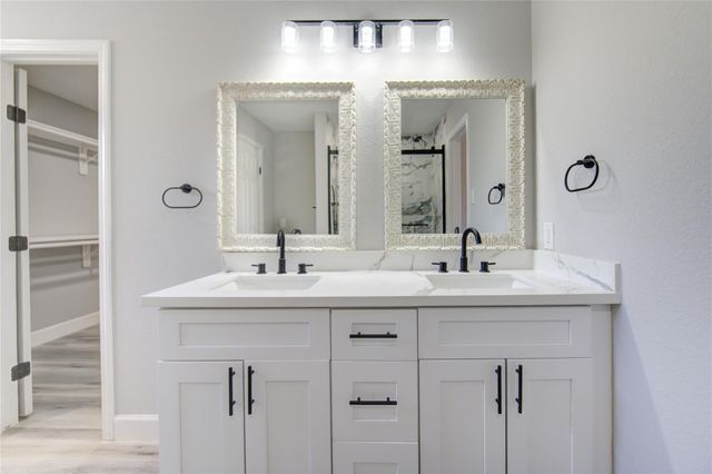 1831 Courtside Place Drive, Missouri City, TX 77489