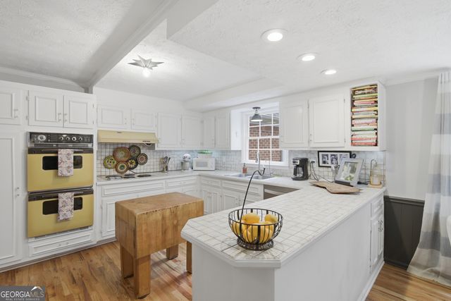2059 Mountain Creek Drive, Stone Mountain, GA 30087