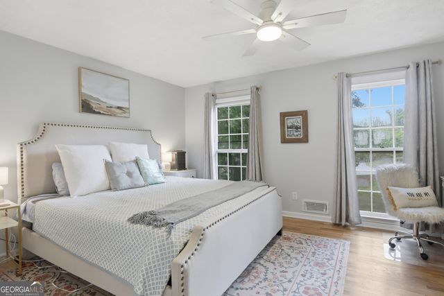 2059 Mountain Creek Drive, Stone Mountain, GA 30087