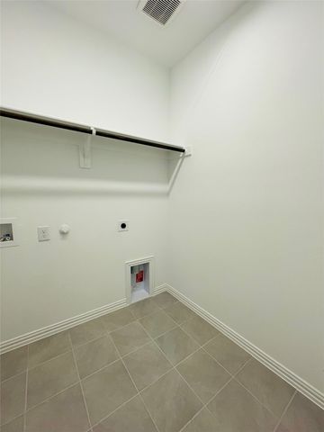 1836 Lockhart Drive, Forney, TX 75126