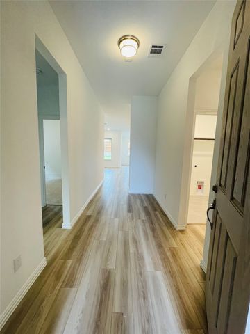 1836 Lockhart Drive, Forney, TX 75126