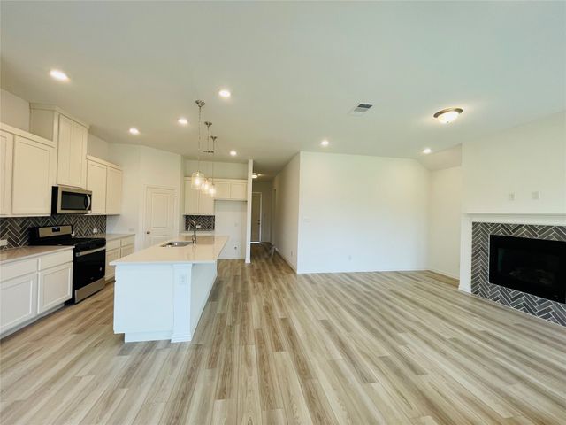 1836 Lockhart Drive, Forney, TX 75126