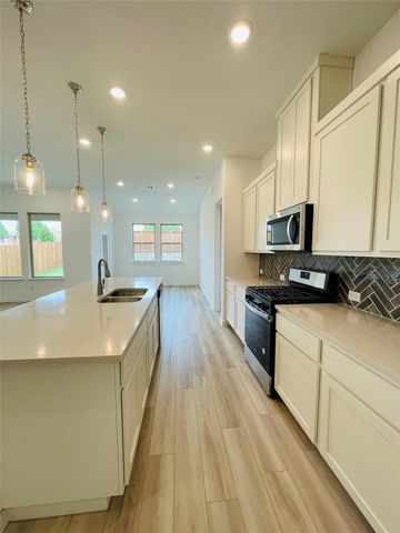 1836 Lockhart Drive, Forney, TX 75126