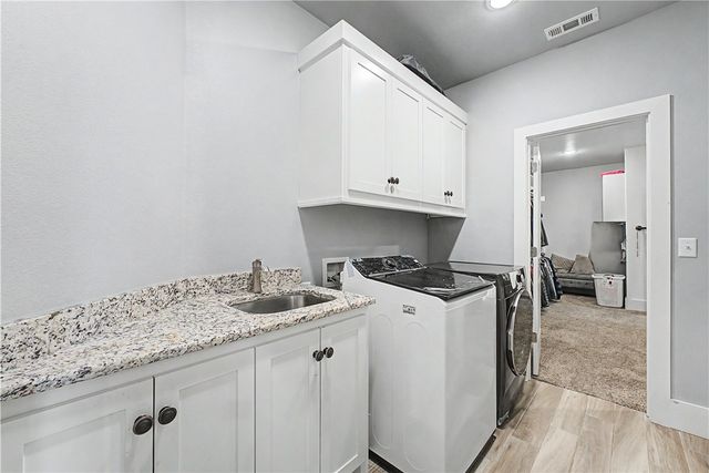 1123 13th Street, Rogers, AR 72758