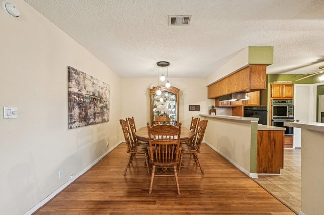 2918 Crest Park Drive, Houston, TX 77082