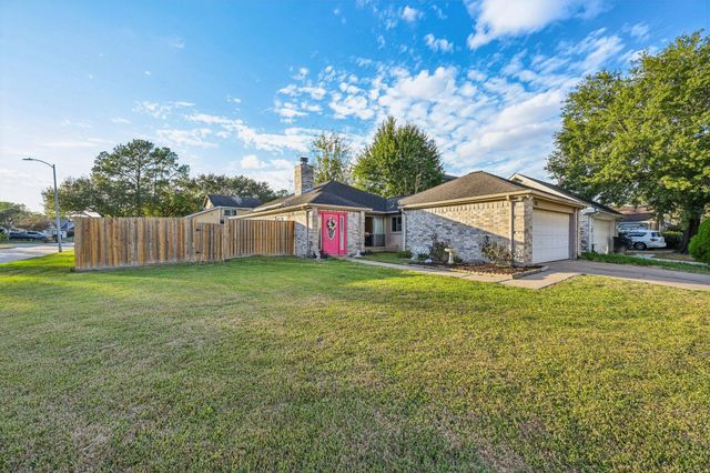 2918 Crest Park Drive, Houston, TX 77082