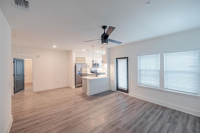1420 LAKEFRONT DRIVE 6411, Sarasota, FL 34240