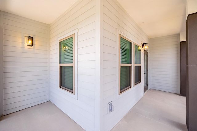 1420 LAKEFRONT DRIVE 6411, Sarasota, FL 34240
