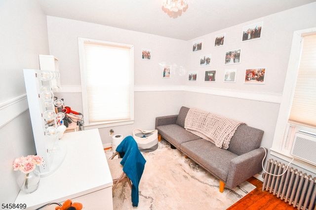 109 Osborn St, Keyport Boro, NJ 07735