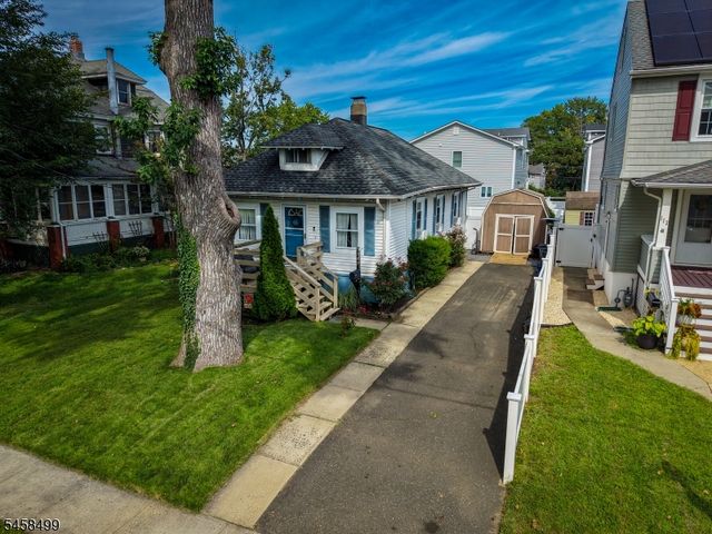 109 Osborn St, Keyport Boro, NJ 07735