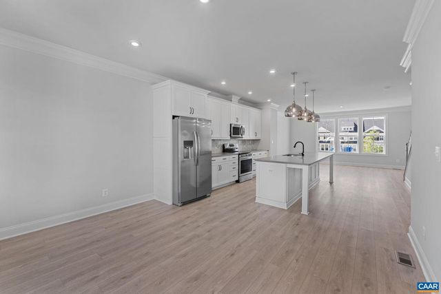 752 PARK RIDGE DR, Crozet, VA 22932