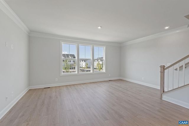 752 PARK RIDGE DR, Crozet, VA 22932