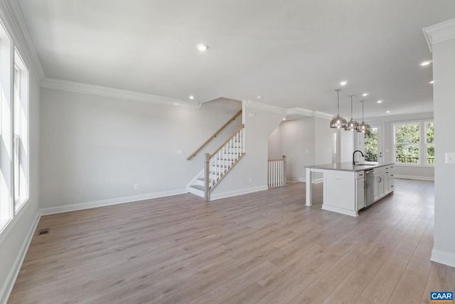 752 PARK RIDGE DR, Crozet, VA 22932