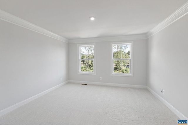 752 PARK RIDGE DR, Crozet, VA 22932