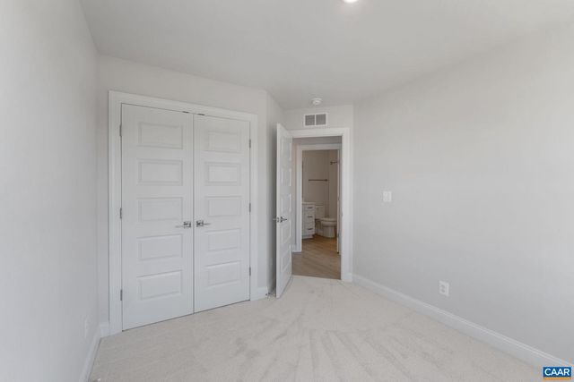 752 PARK RIDGE DR, Crozet, VA 22932