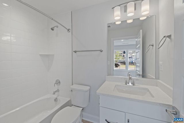 752 PARK RIDGE DR, Crozet, VA 22932