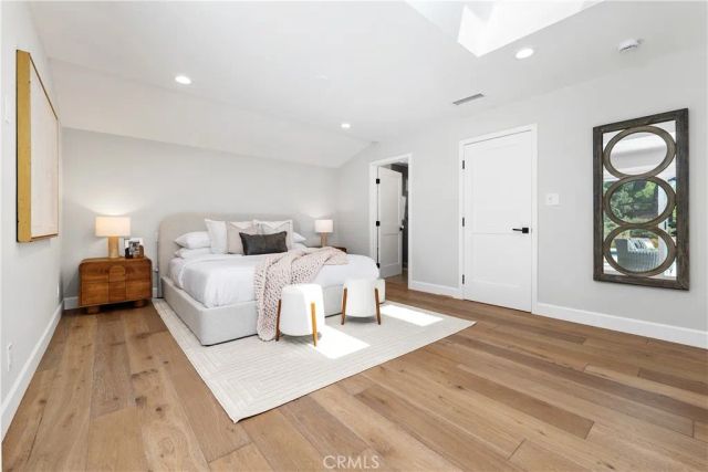 5823 Lubao Avenue, Woodland Hills, CA 91367