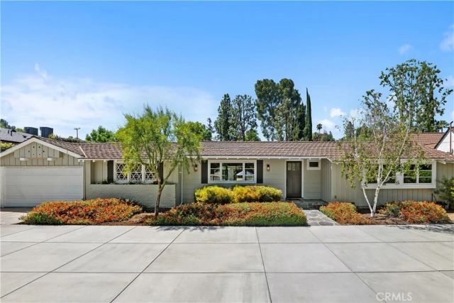 5823 Lubao Avenue, Woodland Hills, CA 91367