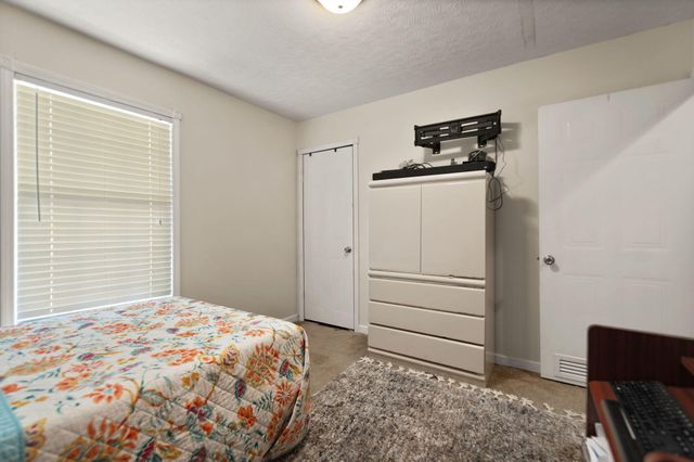 1296 Irvine Road, Clay City, KY 40312