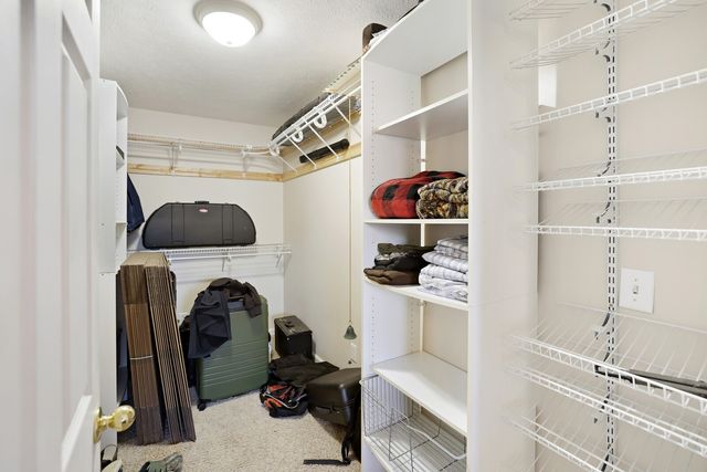 725 Calvert Ridge Rd, Westmoreland, TN 37186