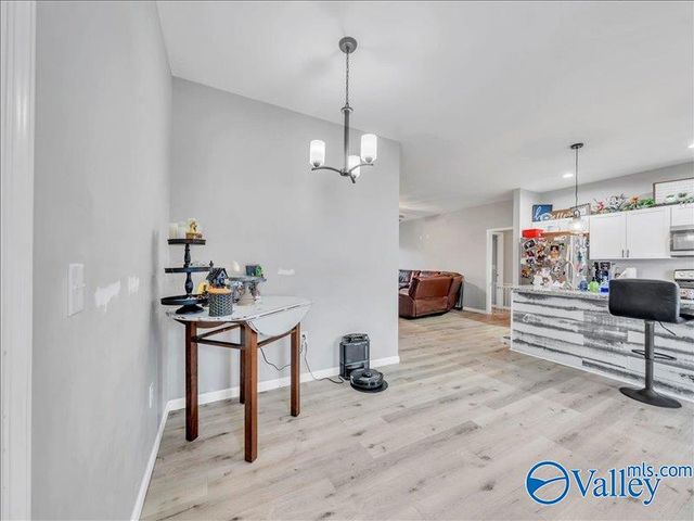 7570 Hustleville Road, Albertville, AL 35951