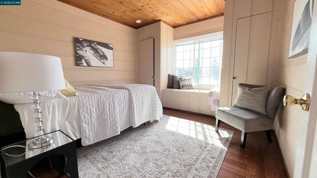 611 Amador St, Richmond, CA 94805